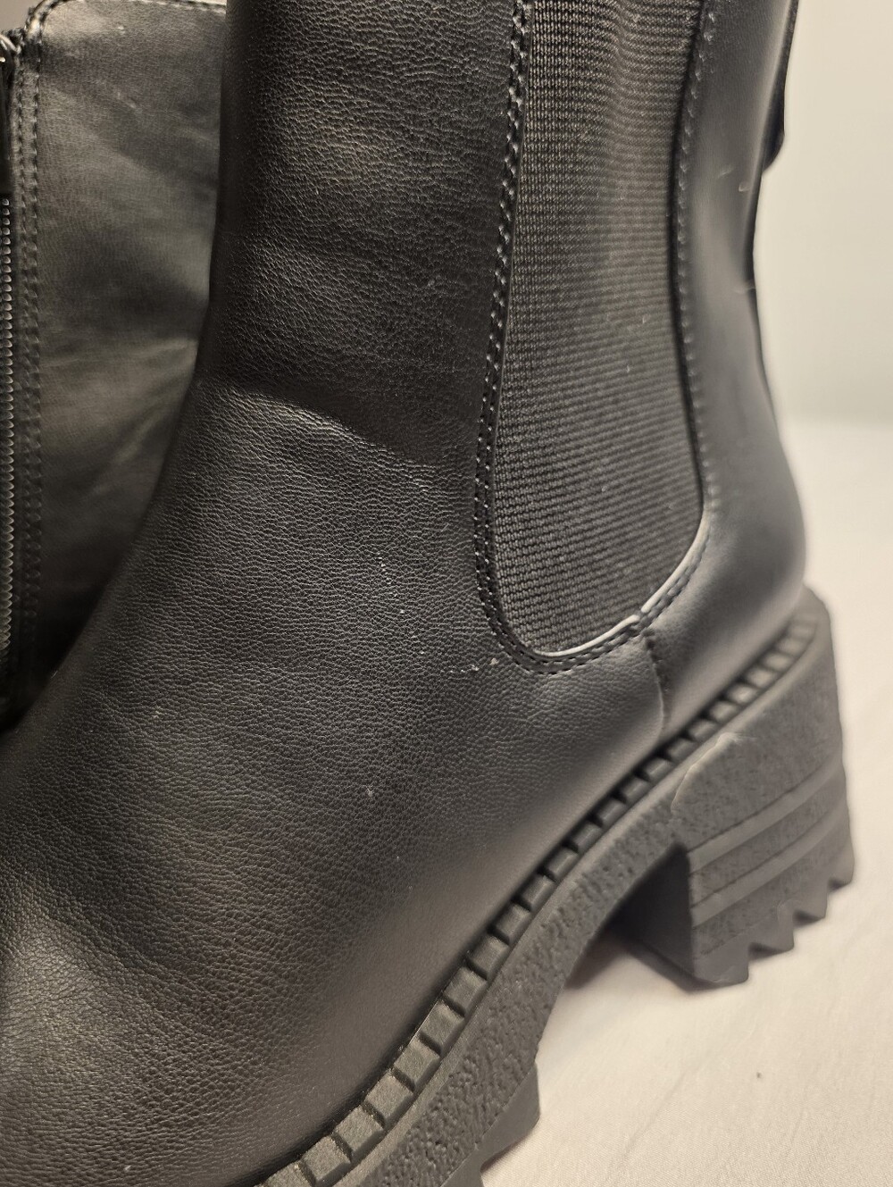Black Women's Chunky Chelsea Boot - Picture 4 of 4